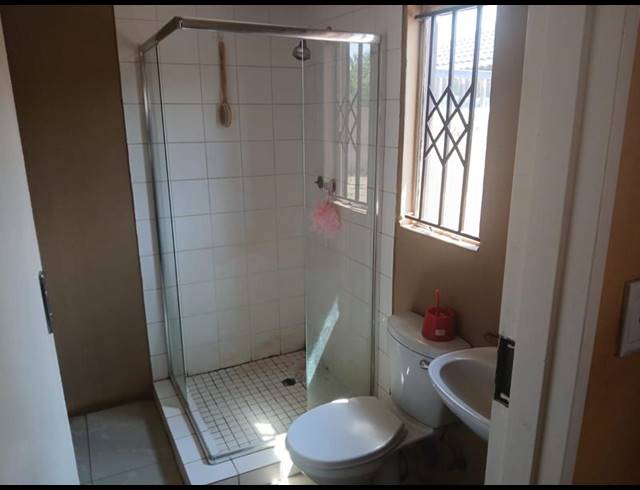 3 BEDROOM HOUSE FOR SALE IN PROTEA GLEN EXT